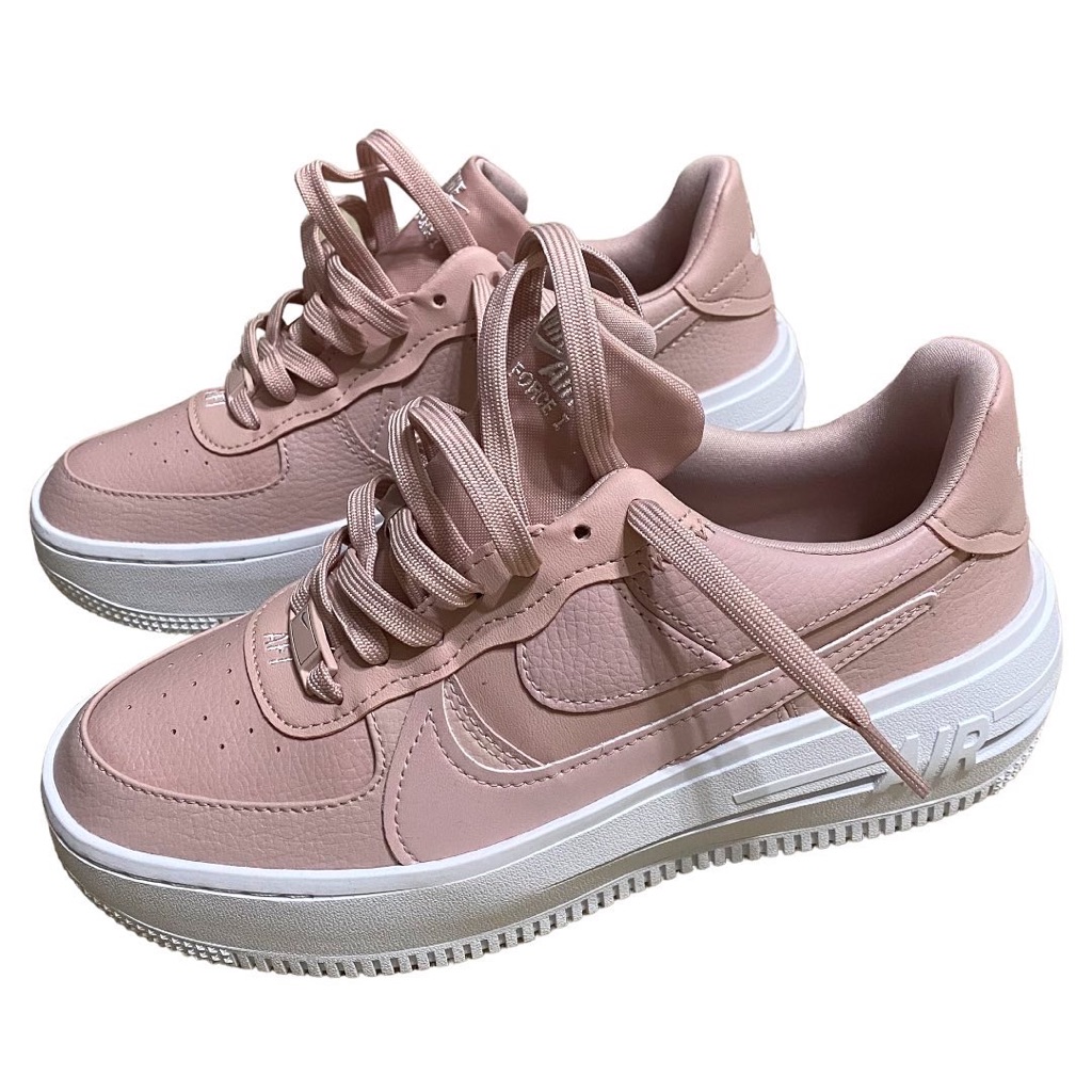 Nike Women’s Air Force 1 Plt.Af.Orm Sneakers